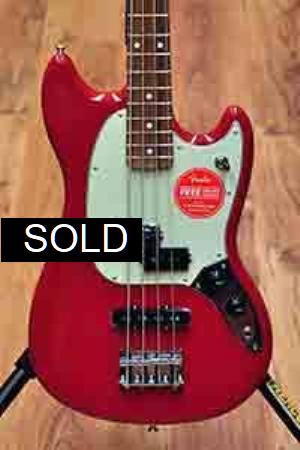 Fender Mustang Bass PJ PF Torino Red